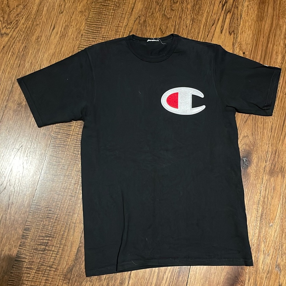 Champion tshirt Men’s size Medium